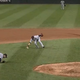 Illustration for article titled Jose Iglesias Makes Ridiculous Bare-Handed Play